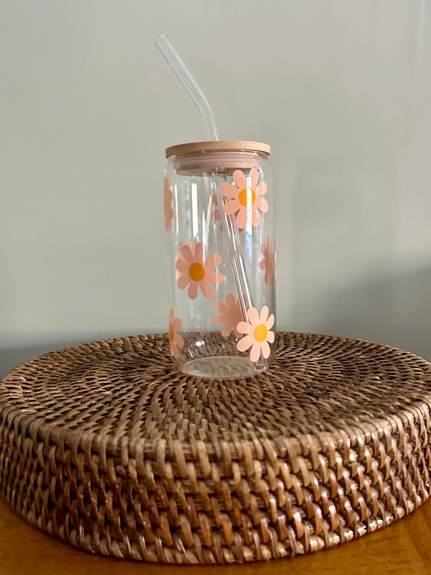 Daisy Glass Can