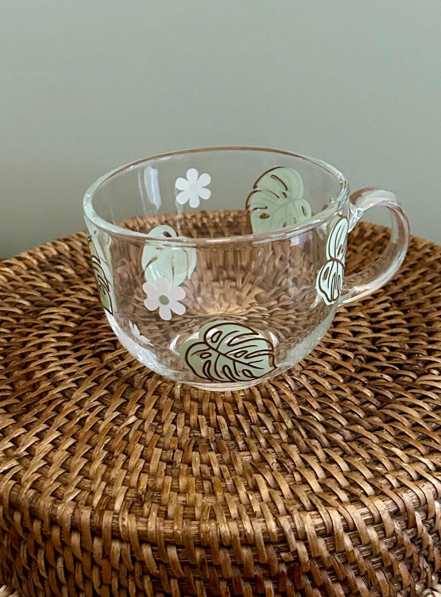 Monstera Leaf Glass Mug