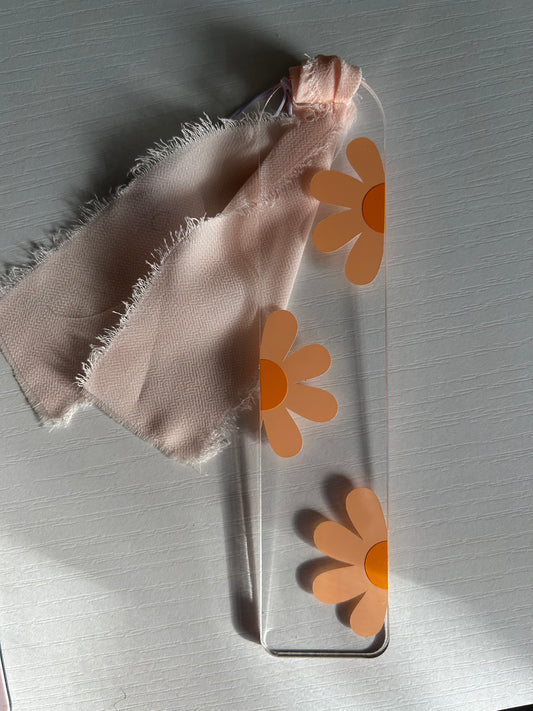 Daisy Acrylic Bookmark